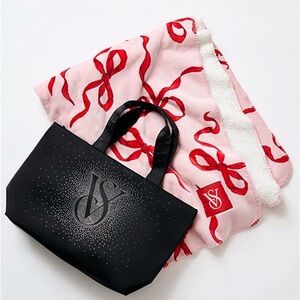 VICTORIA SECRET BUNDLE BLACK BLING TOTE & BOW BLANKET